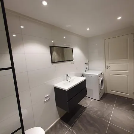 Nord Hus Service As, Nr 1 *